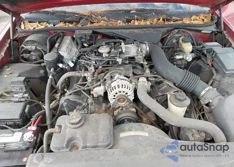 1998 Ford Crown Victoria Lx from USA, damaged, VIN 2FAFP74W4WX141814